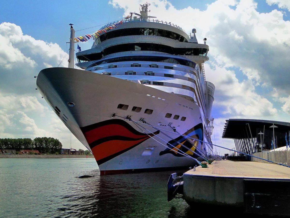 Lotsenhaus/traumschiff * Rostock